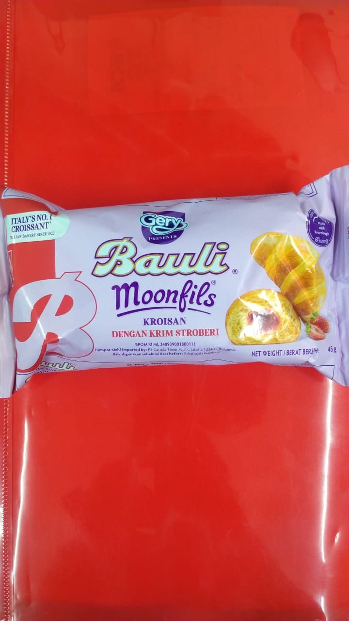 GERY PRESENT BAULI MOONFILS KRIM STROBERI45G